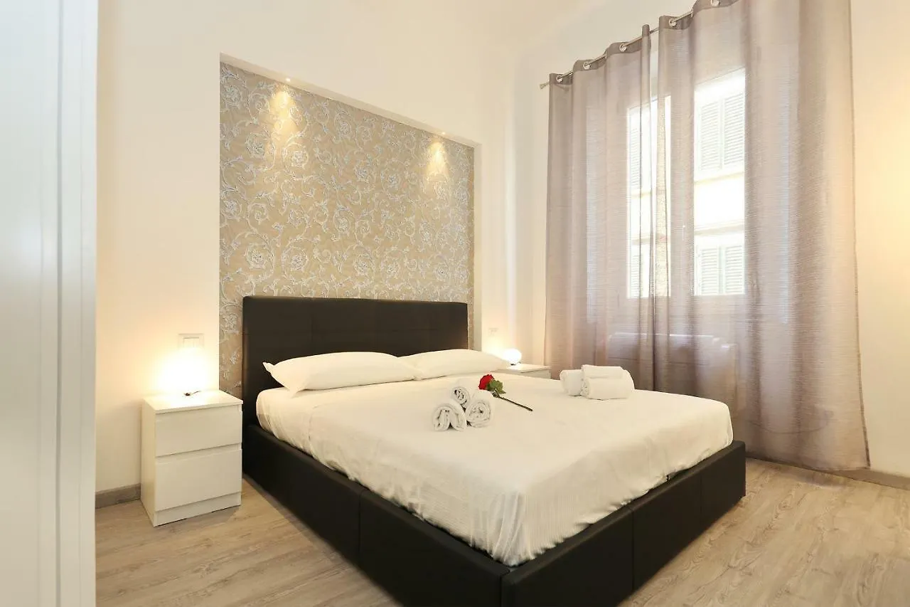 Cristina Suite Florence Italy