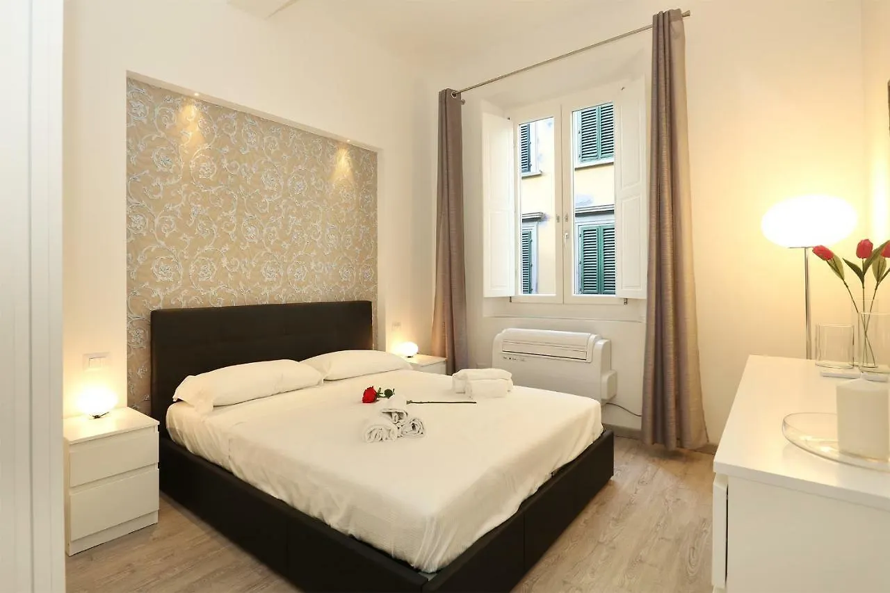 Cristina Suite Florence Apartment